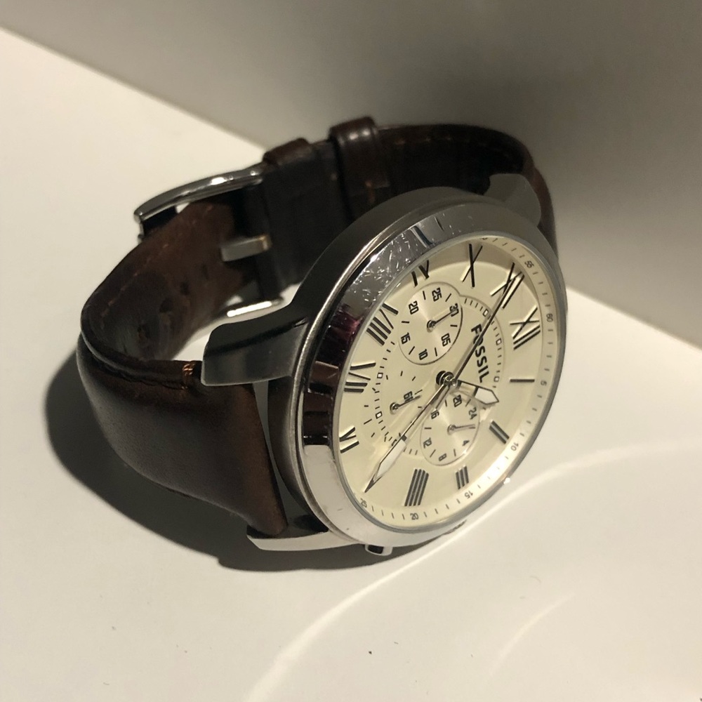 Fossil Grant Chronograph Brown Leather Watch 44mm - Picture 2 of 3